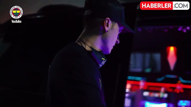 Herkes Neden? diye soruyor! Mesut Özil'den yıllar sonra Fenerbahçelileri delirtecek hareket