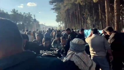 53 قتيلا و71 جريحا في انفجار كرمان الإيرانية