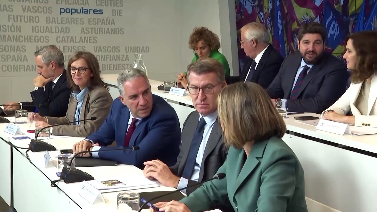 El PP resta importancia a la reunión con Junts, pero desde el PSOE piden explicaciones