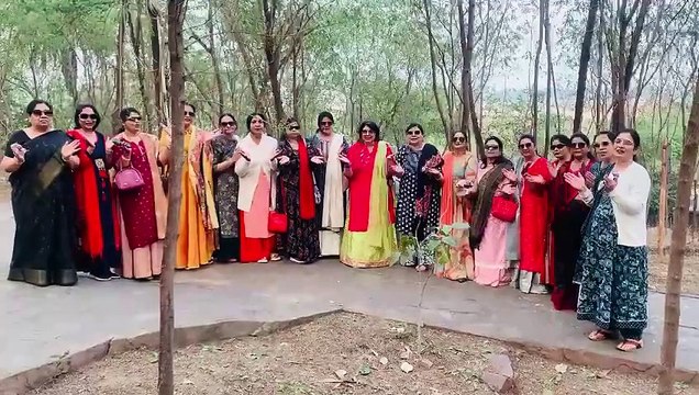 आदर्श महिला क्लब ने आयोजित किया कार्यक्रम