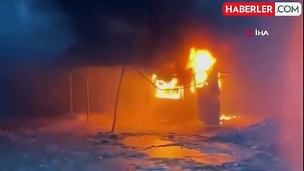 Hatay'da prefabrik iş yeri alev alev yandı
