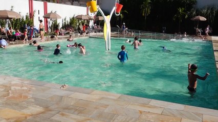 Época de férias e cuidados devem ser redobrados em piscinas