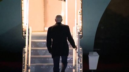 WATCH: Biden not knowing where to go can barely make it up the SHORT