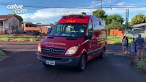 Jovem fica ferido em acidente entre carro e moto em Cascavel
