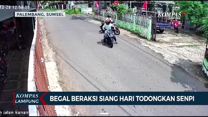 Terekam Cctv! Begal Motor Beraksi Siang Hari Todongkan Senpi