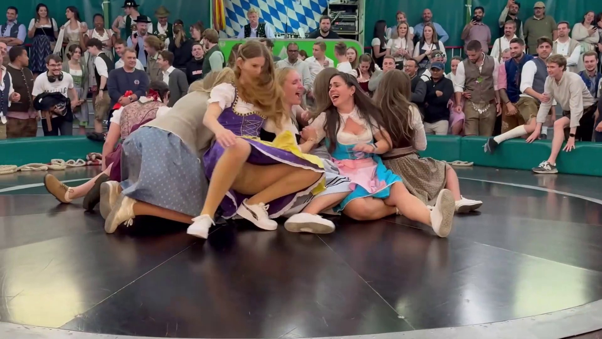 Pretty Girls Ride - Devil&rsquo;s Wheel 2023 [Teufelsrad] Oktoberfest 