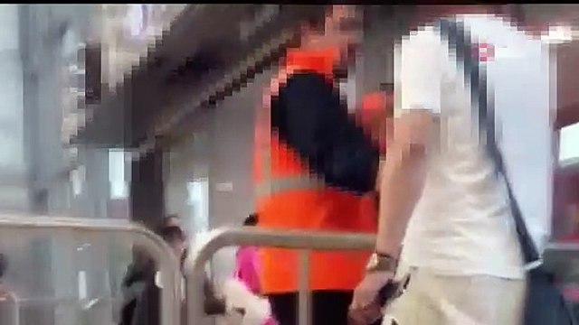 HAVALİMANINI BİRBİRİNE KATTI