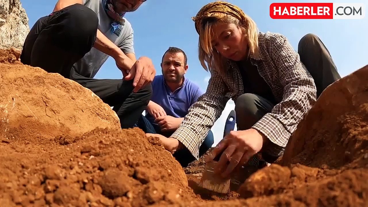 Diyarbakır'da 0-6 yaş arası 54 çocuğun gömülü olduğu mezarlık bulundu