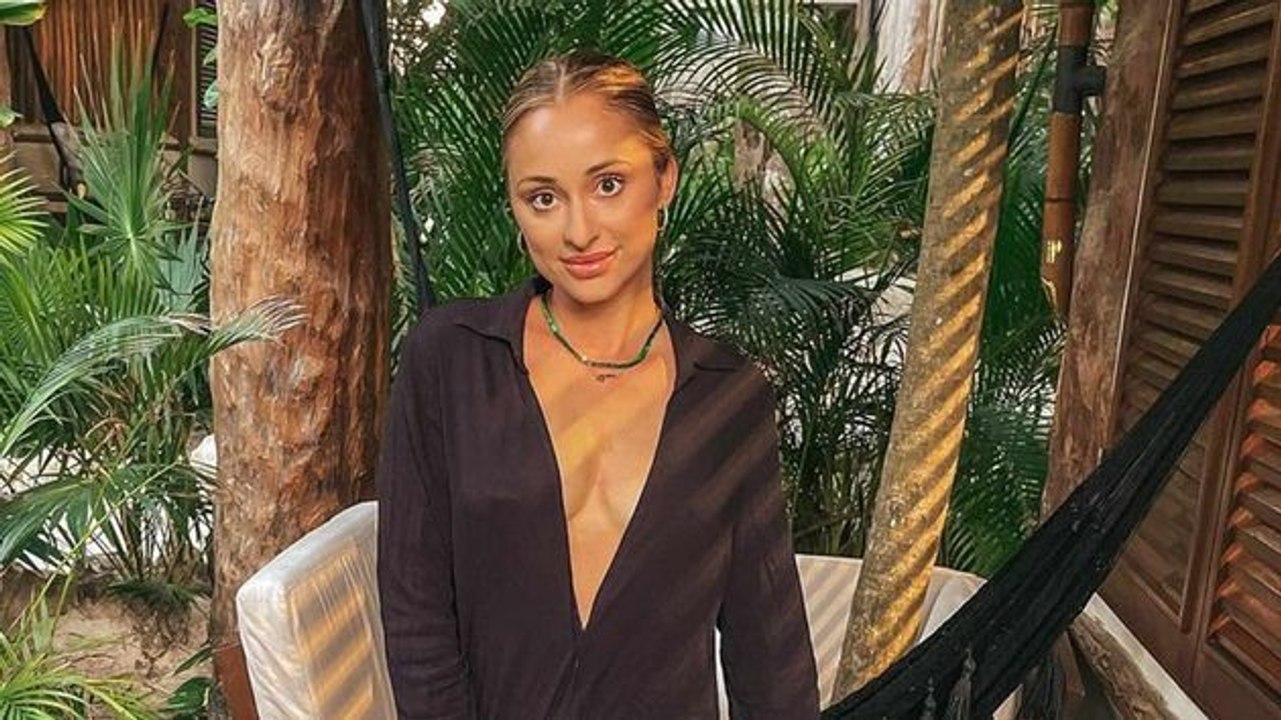 Une candidate de Love is Blind (Netflix) porte plainte suite à une rencontre avec un homme "violent" et "drogué" à son insu : les détails choquants révélés.