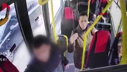 Kendisini otobüsten indiren şoförü bıçakladı