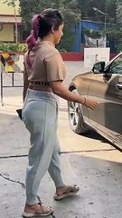 Neha Bhasin In A Pretty-Peach Gym Outfit