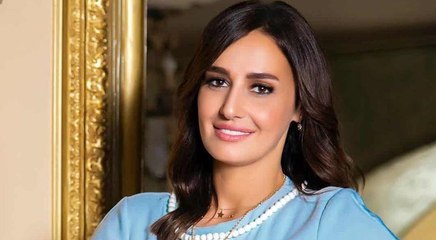 إيناس الدغيدي تضع شرطاً للتعاون مع حلا شيحة
