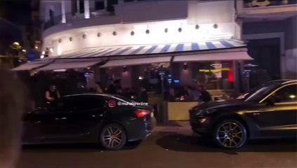 Merve Boluğur yeni manitiyle dudak dudağa