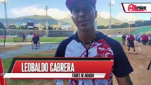 LVBP: Leobaldo Cabrera recibe consejos de su hermano Oswaldo de cara al Round Robin.