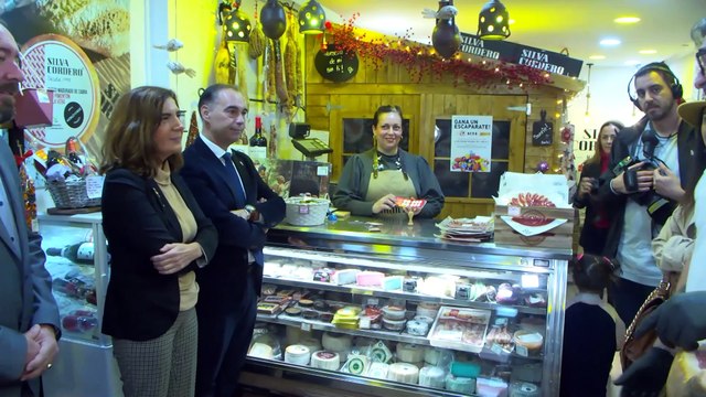 La Junta destaca su apuesta por los centros comerciales abiertos y el comercio de proximidad