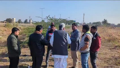 अपनी जमीन बता पशु मेला स्थल में चारदीवारी का निर्माण रोका