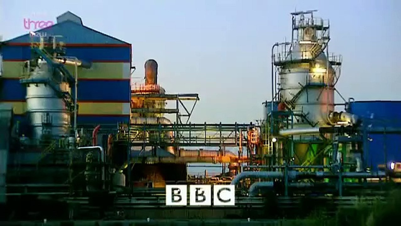 Two Pints Of Lager  And A Packet Of Crisps S09E02