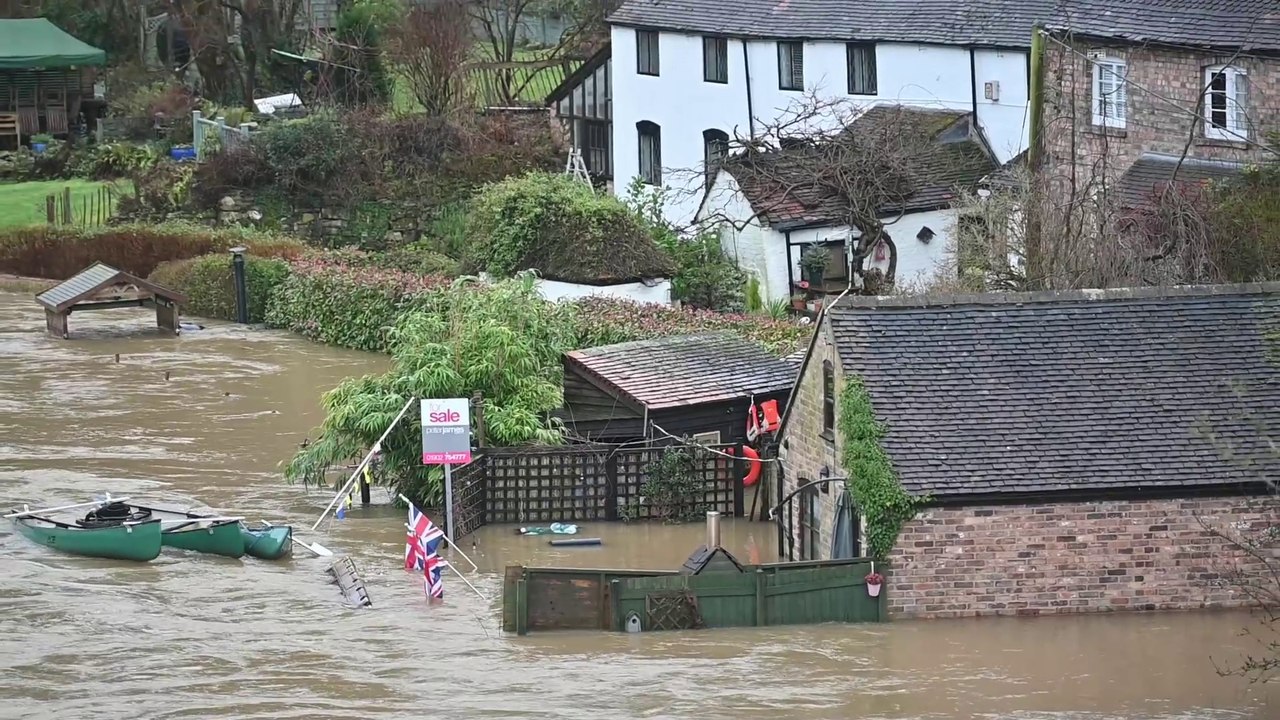 River Severn levels exceed predictions but flood barriers hold in ...