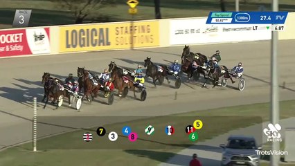 Kosimo wins the Allied Express 1 Metro Win Pace at Melton