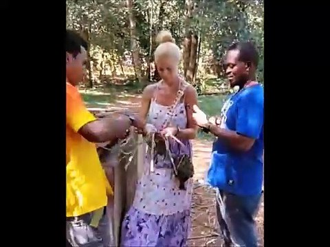 Ζέτα Μακρυπούλια: Νέες φωτογραφίες και βίντεο από το μαγικό ταξίδι της στη Ζανζιβάρη