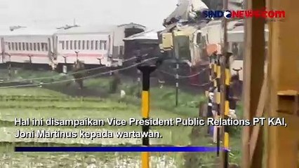 Tabrakan KA Commuter Line Bandung Raya dan KA Turangga, Humas  PT KAI: 1 Pramugara Tewas