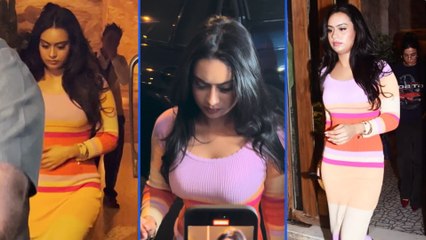 Nysa Devgn Doesn't Get Bother By Paparazzi At All