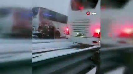 Yolcu otobüsü kaza yaptı: 2 ölü, 8 yaralı