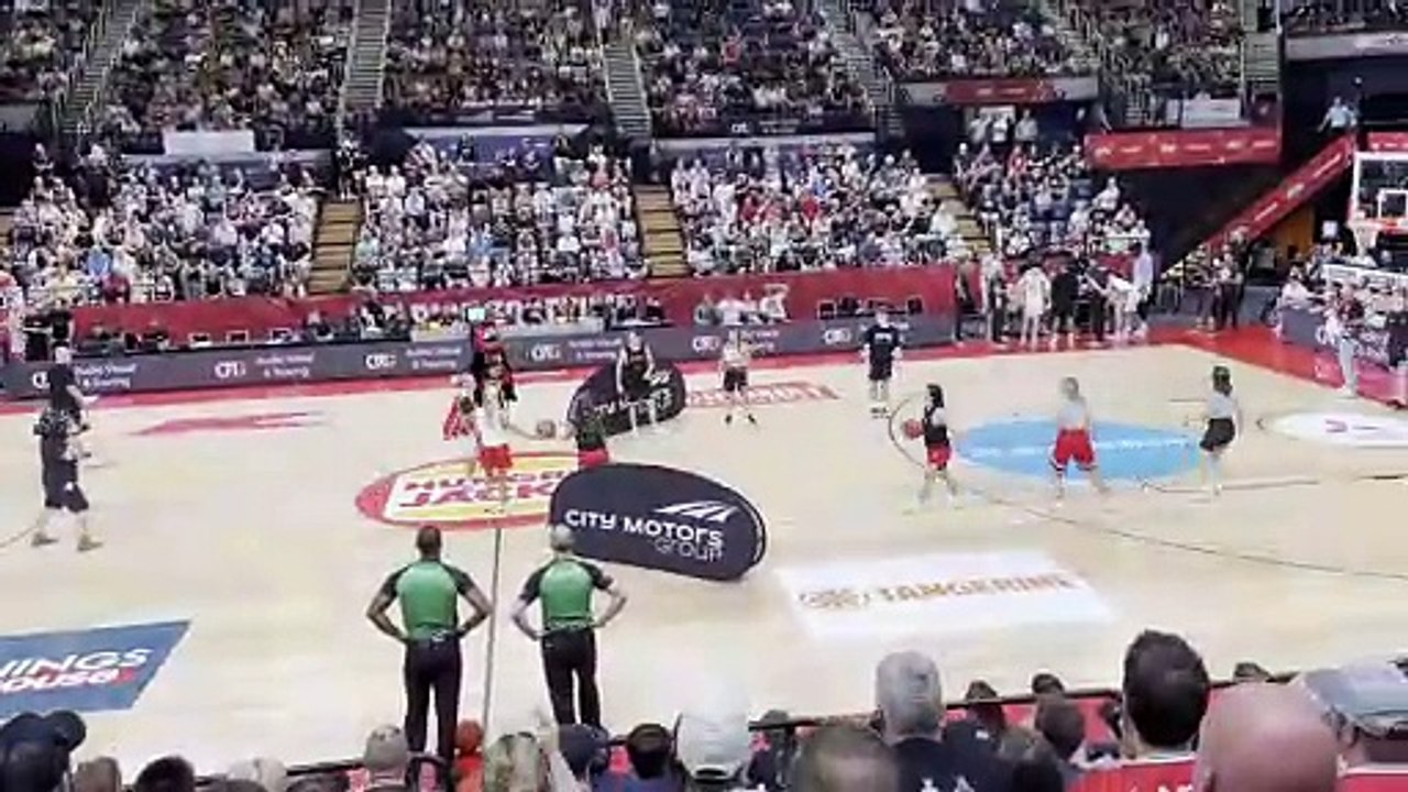 Hawks half-court hero | Illawarra Mercury | January 5, 2023