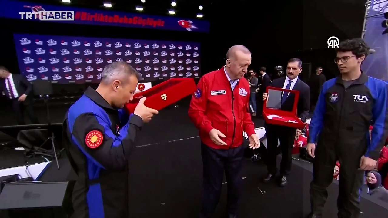Alper Gezeravcı uzay yolunda