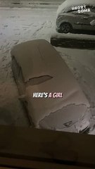 Snow Face Surprise | Hilarious Winter Imprint Challenge! || Heartsome