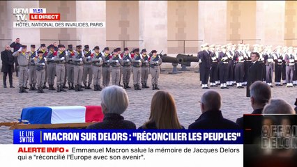 Download Video: La Marseillaise entonnée lors de l'hommage national à Jacques Delors