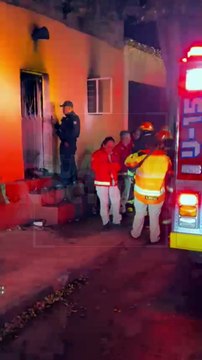 #Preliminar Una vivienda ardió en llamas, dejando a un hombre herido. Todo ocurrió en la colonia Las Huertas de Tlaquepaque #GuardiaNocturna