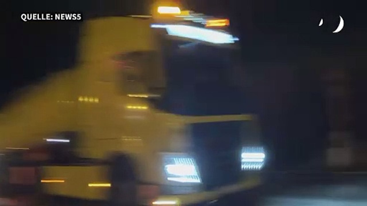 Bauern hindern Habeck am Verlassen von Fähre