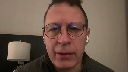 Former detective details prison phone calls with Oscar Pistorius