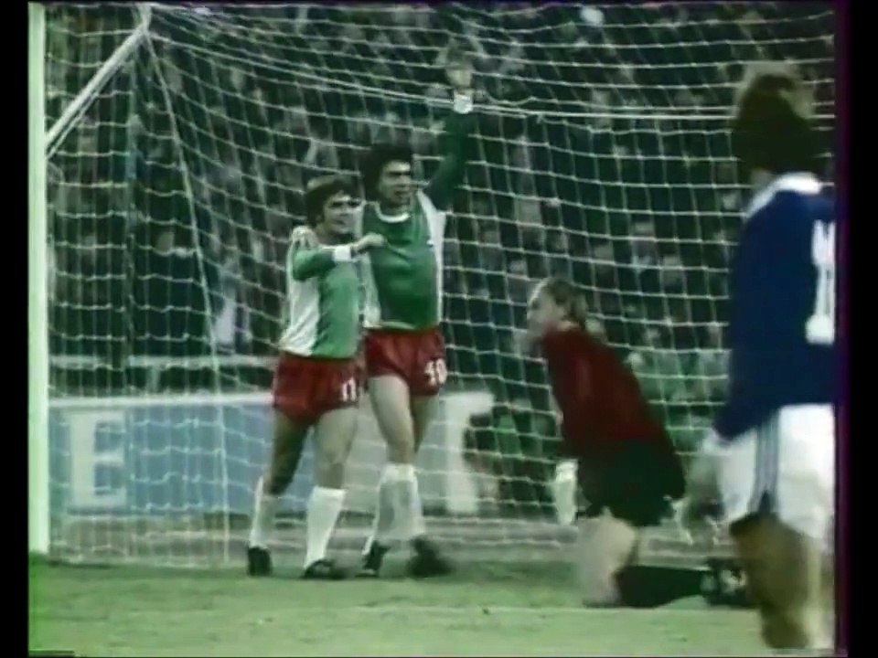 COUPE  DE  L' UEFA  - 1977  -  SAISON  1977/1978 -