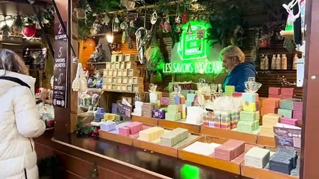 Marché de Noël à Marseille: Place Général-de-Gaulle, ça ne l'a pas fait du tout