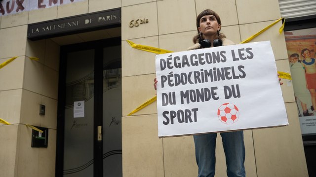 « Vos enfants sont en danger » : action choc contre le club de La Salésienne à Paris
