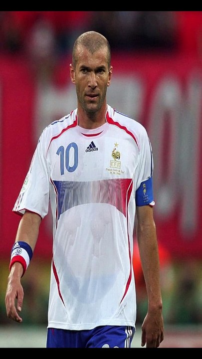 ازاي زيدان علم على استاد للابد  #shorts