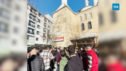 Babacan'a yönelik sataşmaya polis müdahale etmedi, çatıya çıkıp dakikalarca propaganda yaptı