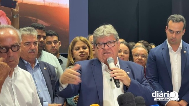 Durante balanço de ações, governador avalia ritmo de obras importantes em Patos, Sousa e Cajazeiras