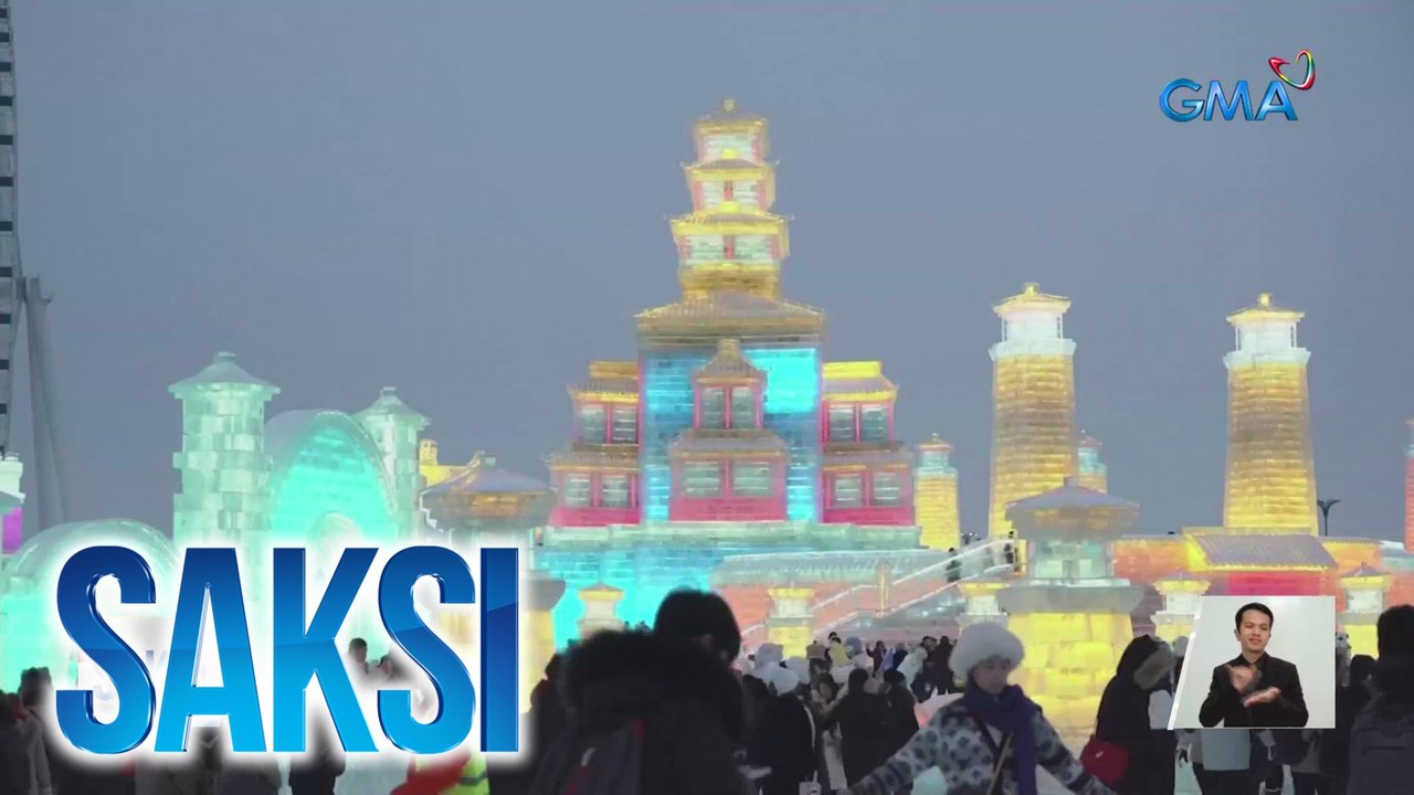 Higanteng ice sculptures na nilagyan ng mga pailaw, dinarayong pasyalan sa Harbin, China | Saksi