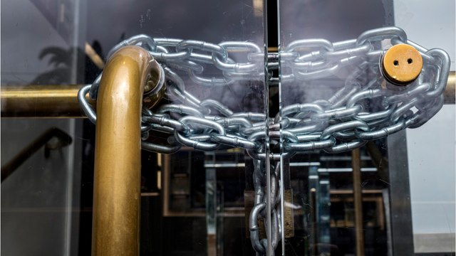 Essonne : de retour de congés, les employés découvrent leurs locaux fermés