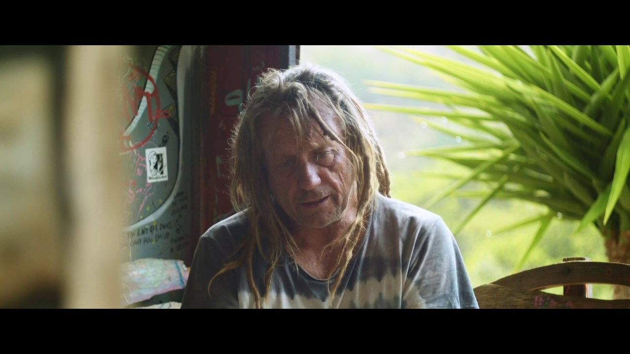 In Between Fridays - Trailer (Deutsch) HD