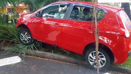 Acidente envolvendo motorista de aplicativo deixa pessoa ferida