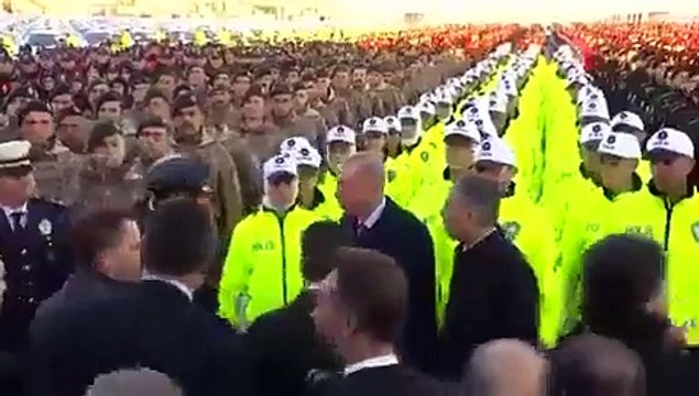 Bir dönemin en sert muhalifi Hulki Cevizoğlu, Erdoğan'la aynı kareye girmek için her yolu denedi!