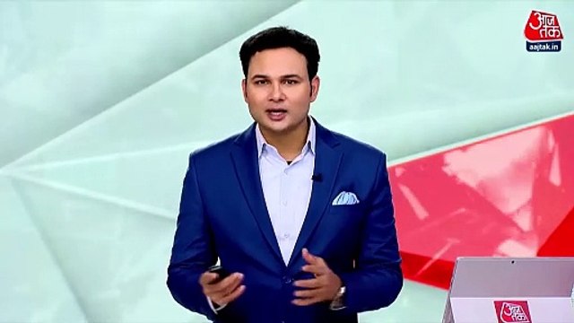 Delhi experiencing cold day, many areas covered with fog