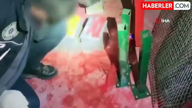 Bakan Yerlikaya: 1 ton 340 kilogram uyuşturucu madde ele geçirildi, 364 zehir taciri ve sokak satıcısı yakalandı