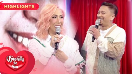 Tải video: Vice Ganda is playfully engaged in physical hosting with Vhong and Jhong | Expecially For You