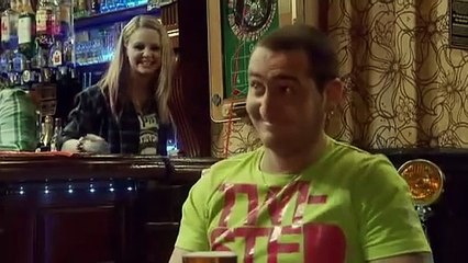 Two Pints Of Lager  And A Packet Of Crisps S09E04