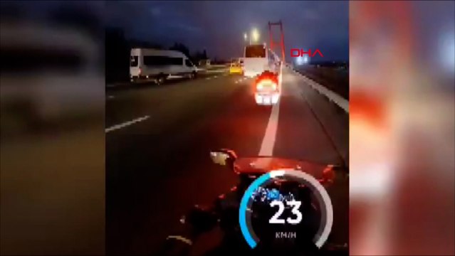 15 Temmuz Şehitler Köprüsü'nde skuterle tehlikeli yolculuk kamerada